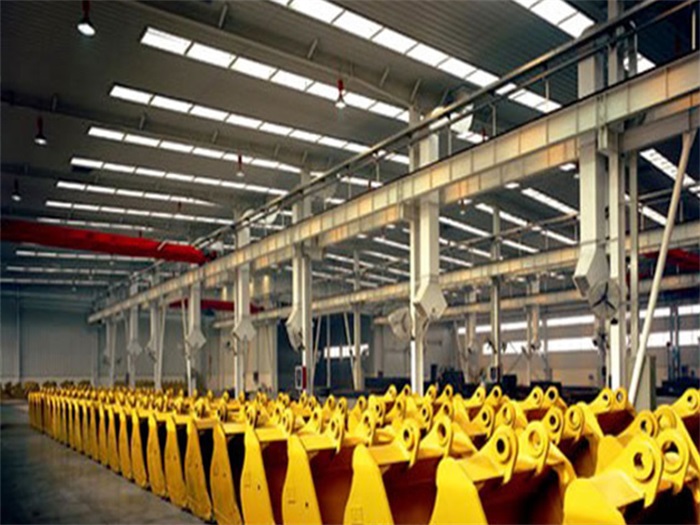 牙克石徐工集团挖掘机装配车间